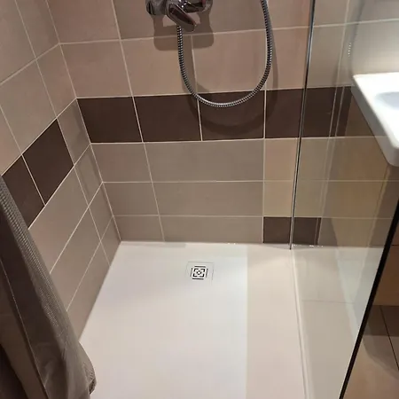 Meuble Non Fumeur דירה נרבון